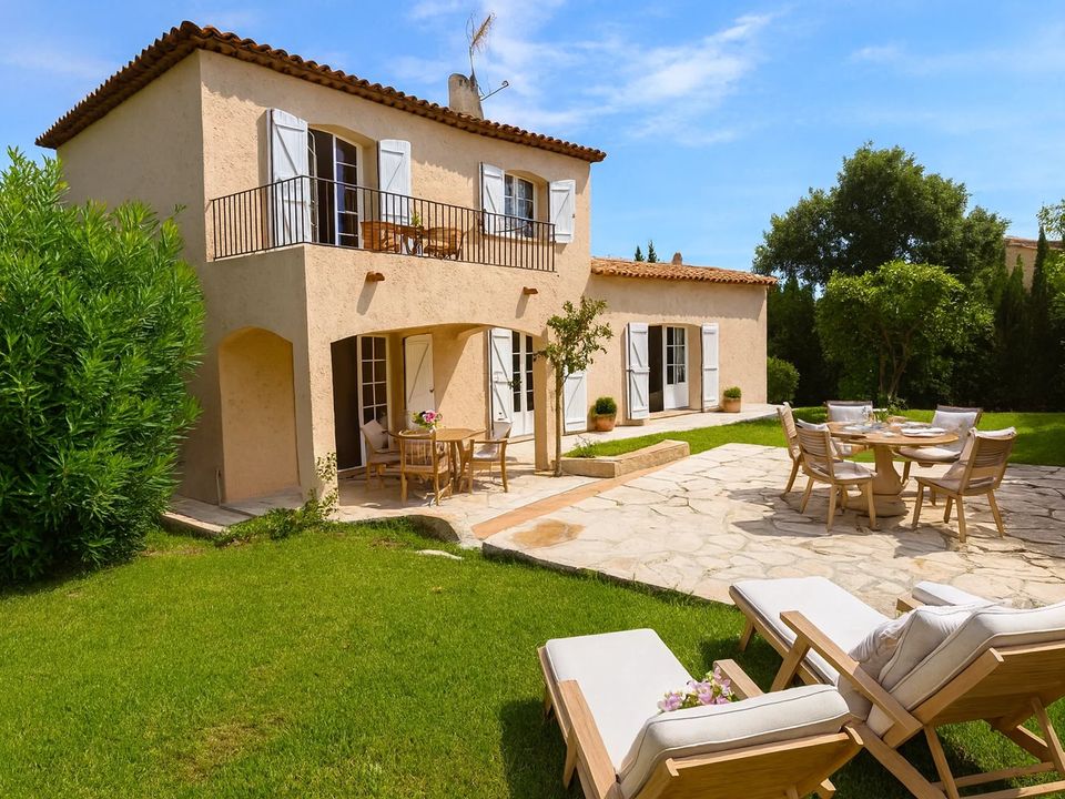 Villa i Mandelieu-la-Napoule, Alpes-Maritimes - bilde 1