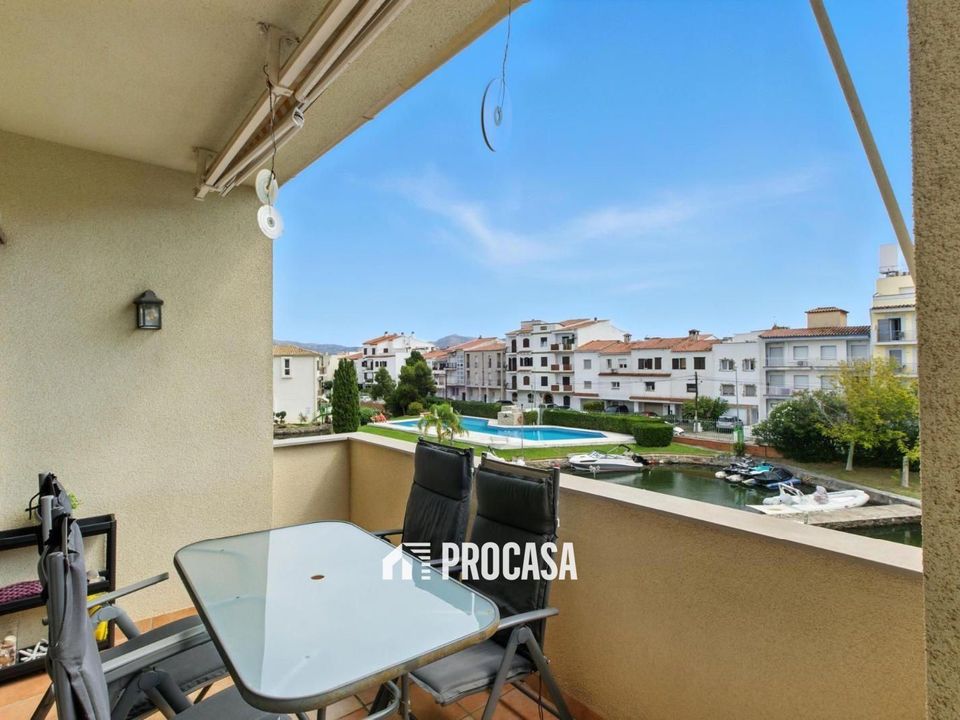 Lejlighed i Empuriabrava, Gerona - foto 2