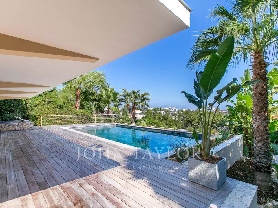 Villa i Antibes, Alpes-Maritimes - foto 1