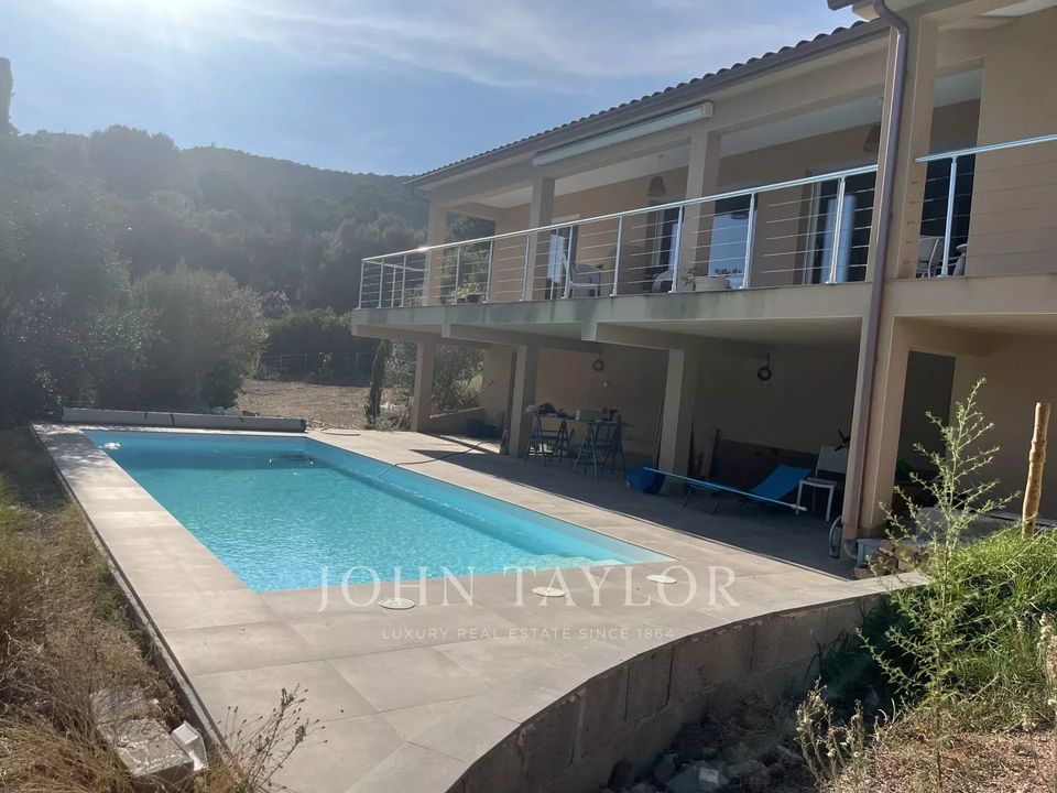 Villa i Sagone, Corse-du-Sud - bilde 1