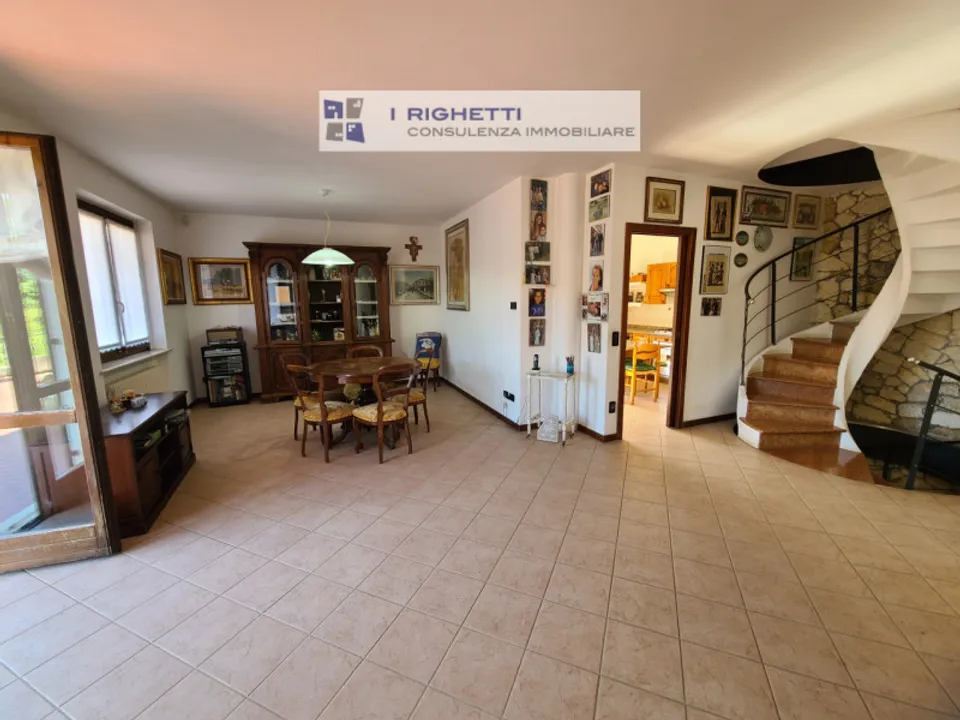 Villa i Negrar di Valpolicella, Verona - bilde 1