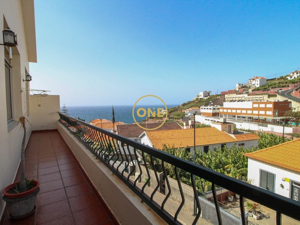 Byhus i Camara de Lobos, Madeira - foto 2