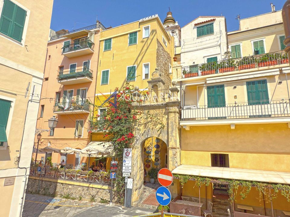 Lejlighed i Bordighera, Imperia - foto 1