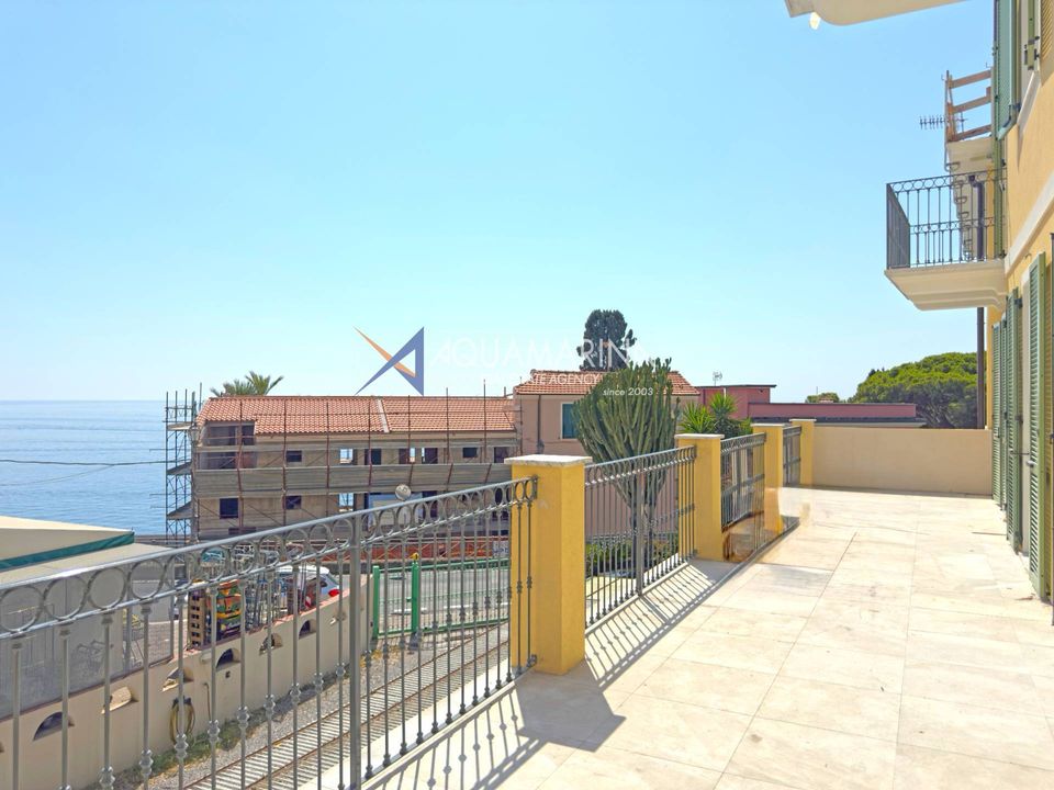 Lejlighed i Bordighera, Imperia - foto 1
