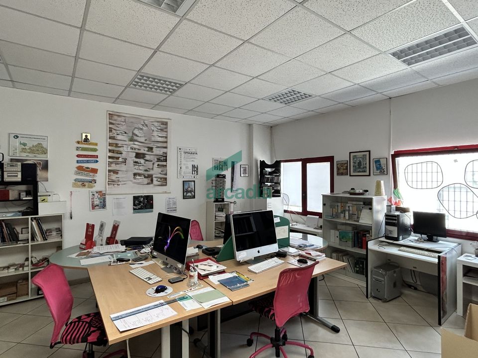 Erhvervsejendom i Modugno, Bari - foto 3
