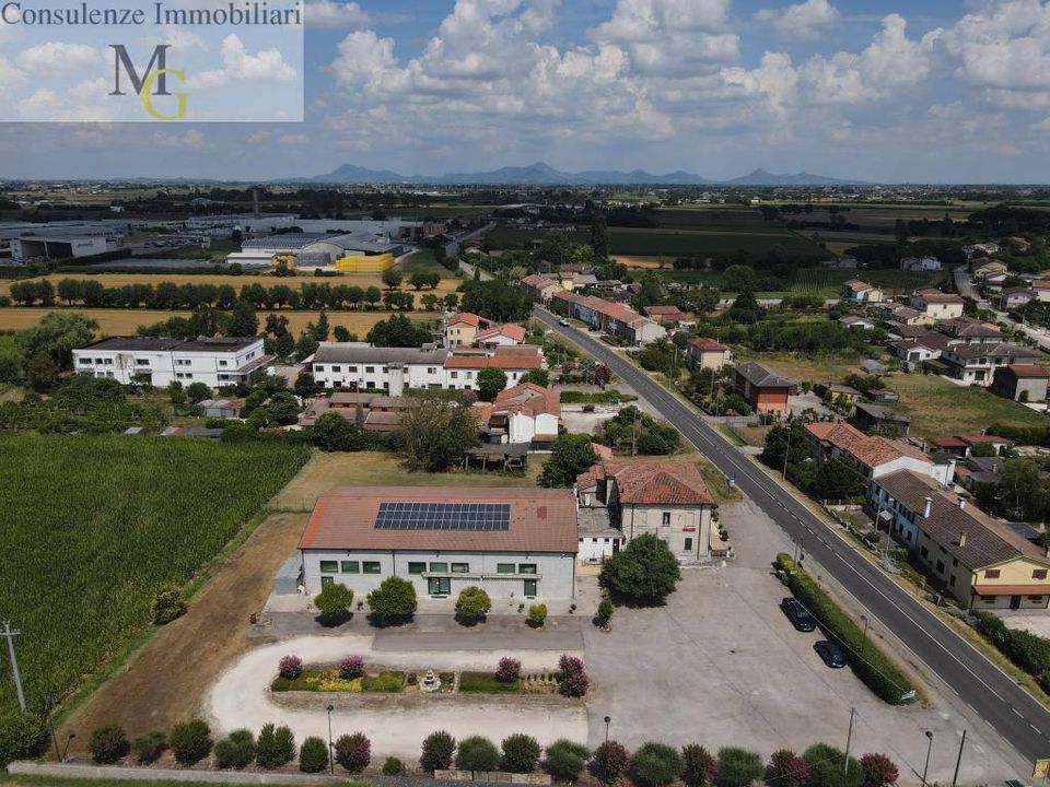 Erhvervsejendom i Montagnana, Padua - foto 4