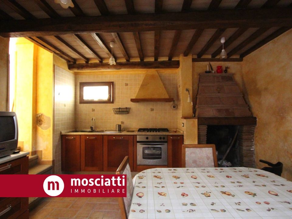 Villa i Esanatoglia, Macerata - foto 5