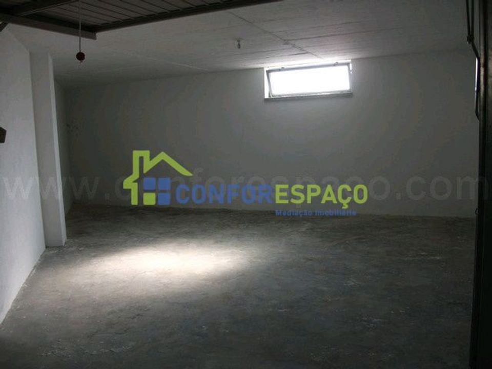 Garaje en Castelo Branco, Castelo Branco - foto 1