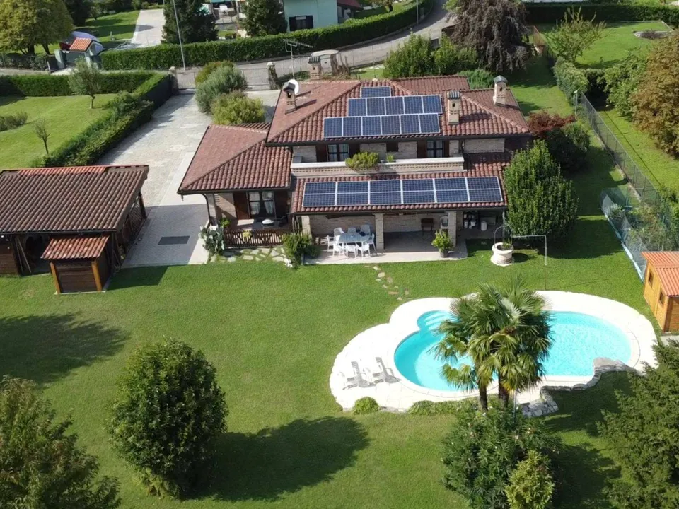Villa i Molteno, Lecco - foto 1