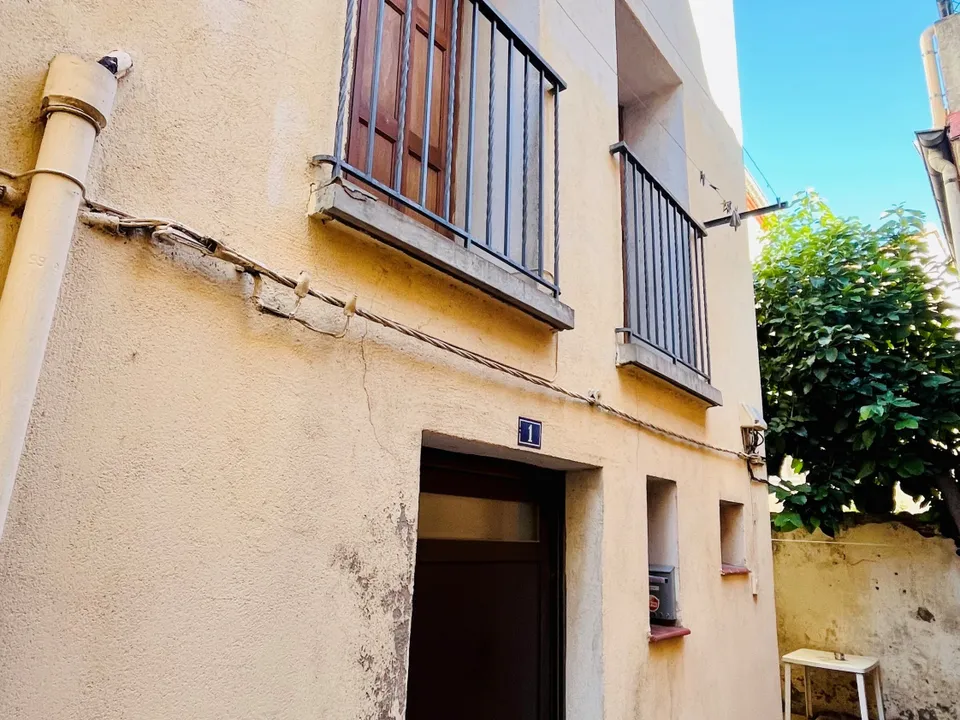 Villa i Le Boulou, Pyrenees-Orientales - foto 1