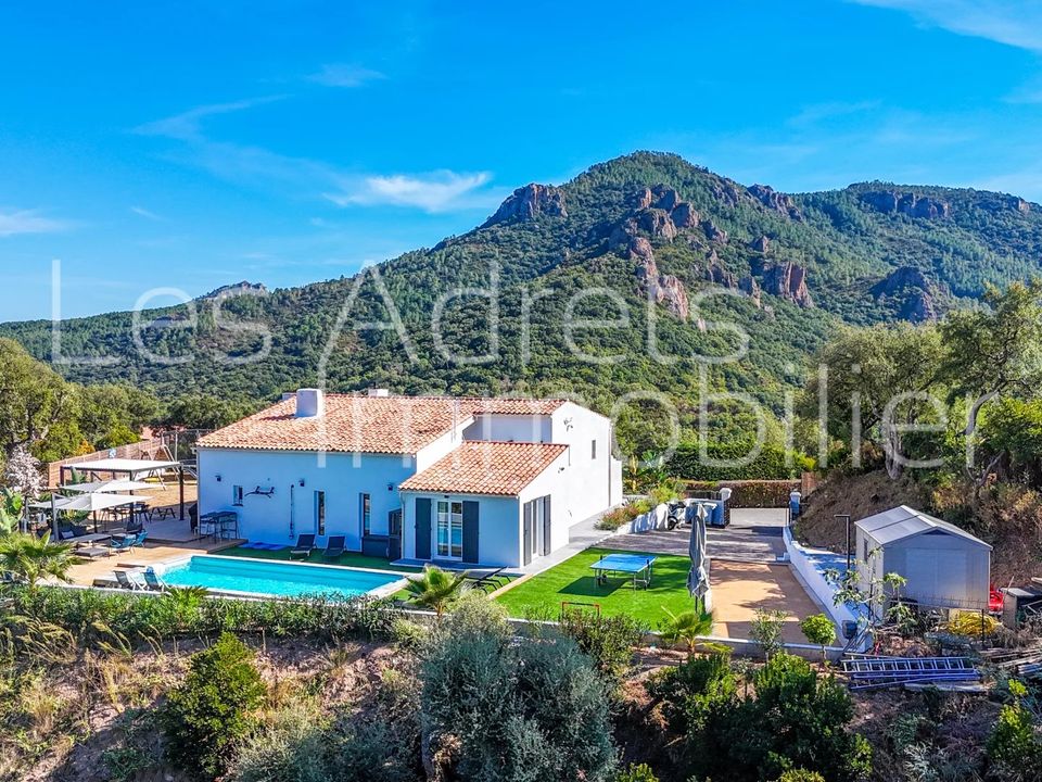 Villa i Les Adrets-de-l'Esterel, Var - foto 1