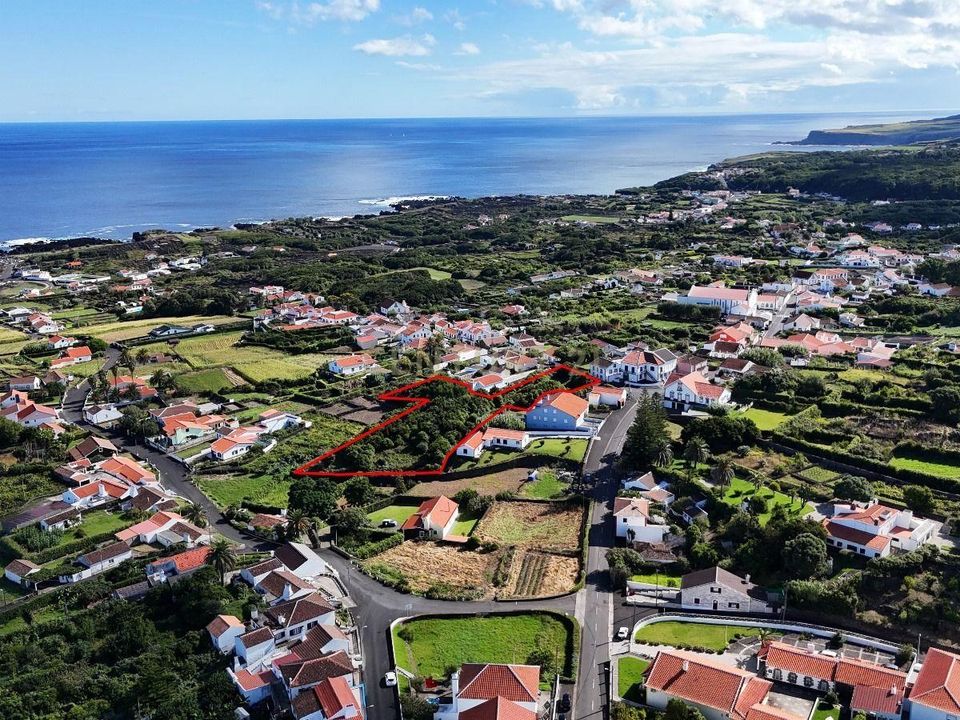 Helårsgrund i Biscoitos, Terceira - foto 1