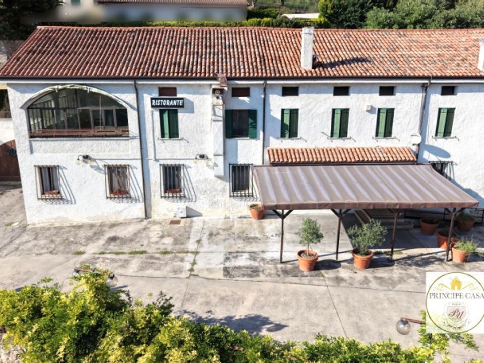 Erhvervsejendom i Baone, Padua - foto 2