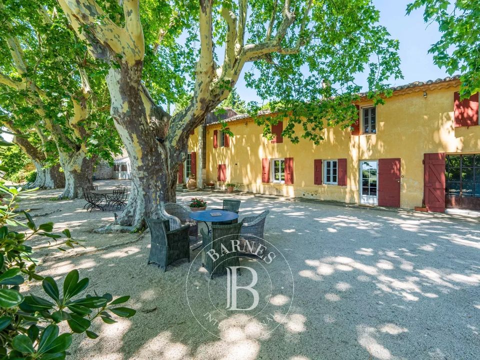 Landejendom i Aix-en-Provence, Bouches-du-Rhone - foto 1