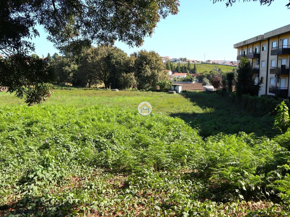 Helårsgrund i Vila Nova de Famalicao, Braga - foto 1