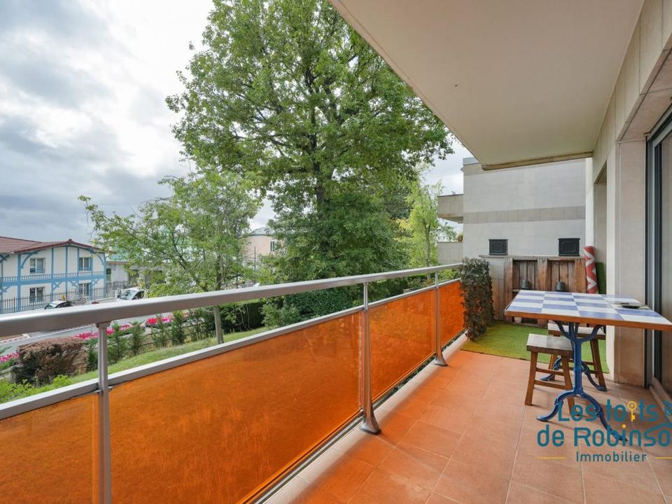 Lejlighed i Le Plessis-Robinson, Hauts-de-Seine - foto 2