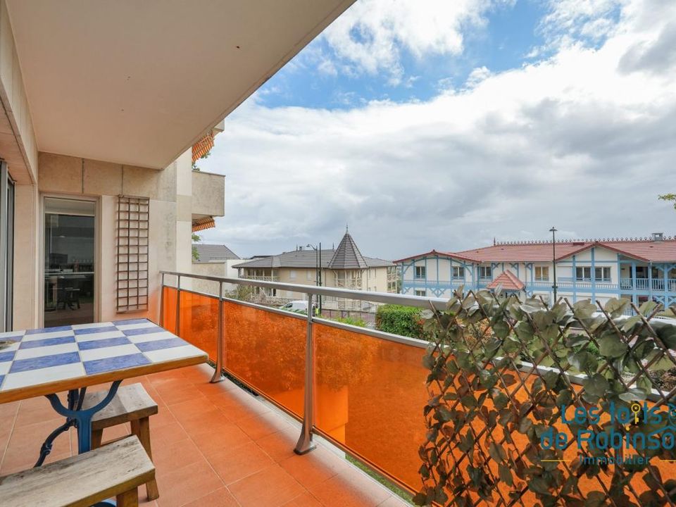 Lejlighed i Le Plessis-Robinson, Hauts-de-Seine - foto 3