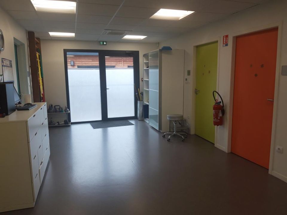 Erhvervsejendom i Saint-Vallier, Saone-et-Loire - foto 2