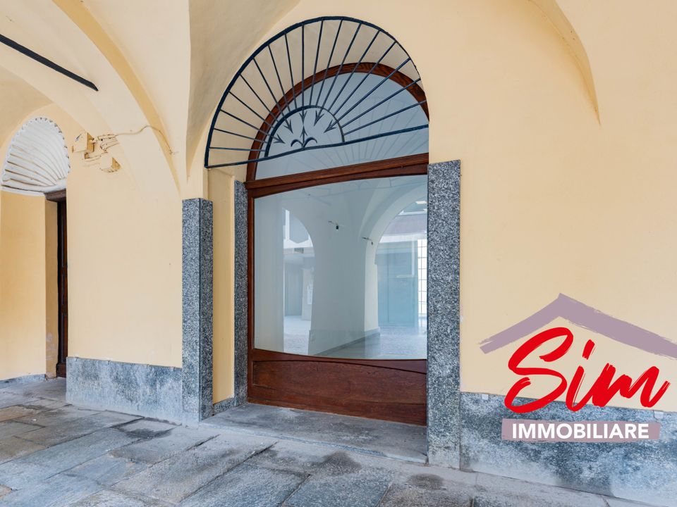 Commercial property in Trino, Vercelli - photo 2