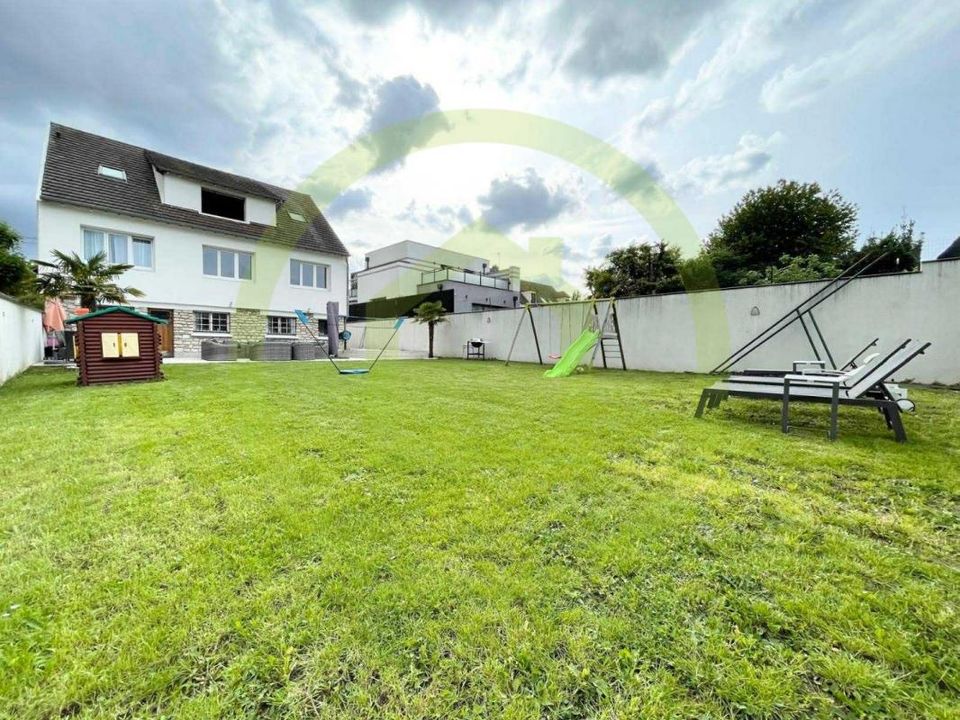 Villa in Sarcelles, Val-d'Oise - foto 2