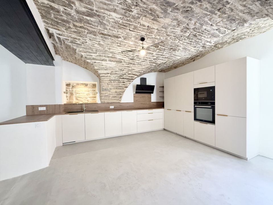 Landsbyhus i Bernis, Gard - foto 3