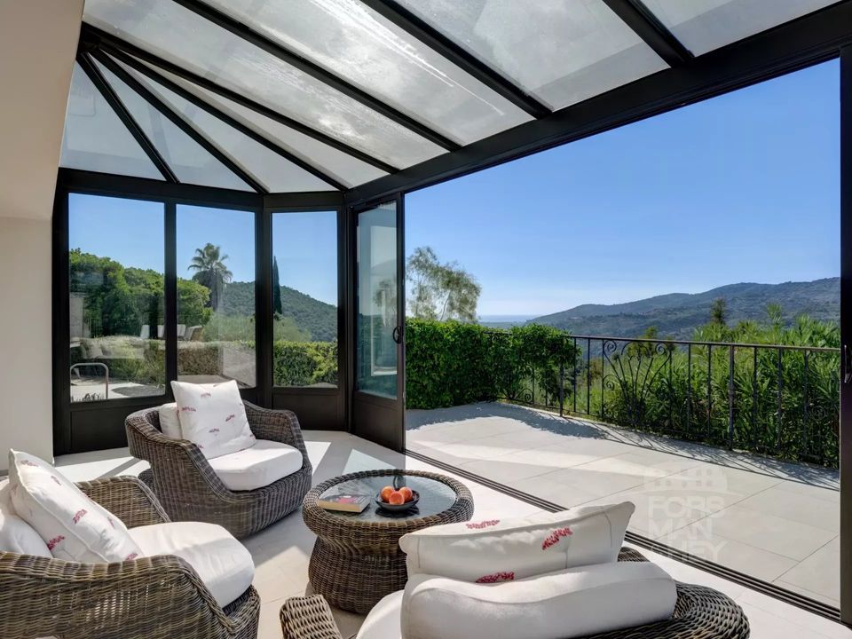 Villa i Peymeinade, Alpes-Maritimes - foto 1