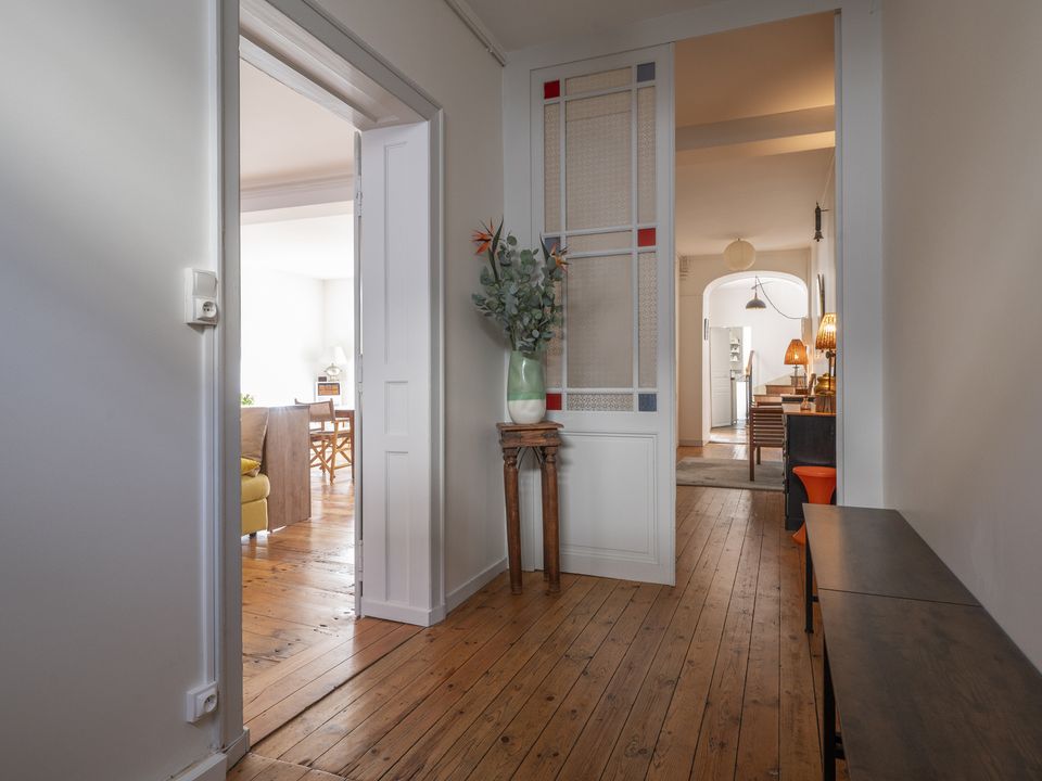 Villa i Saint-Jean-d'Angely, Charente-Maritime - bilde 3