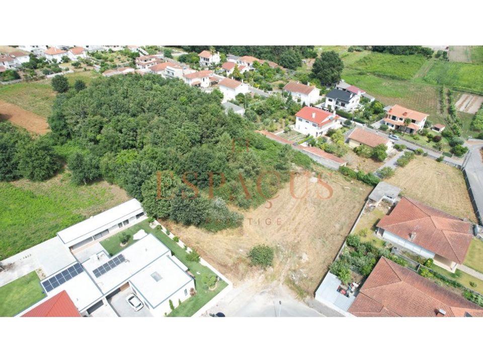 Helårsgrund i Barroselas, Viana do Castelo - foto 1
