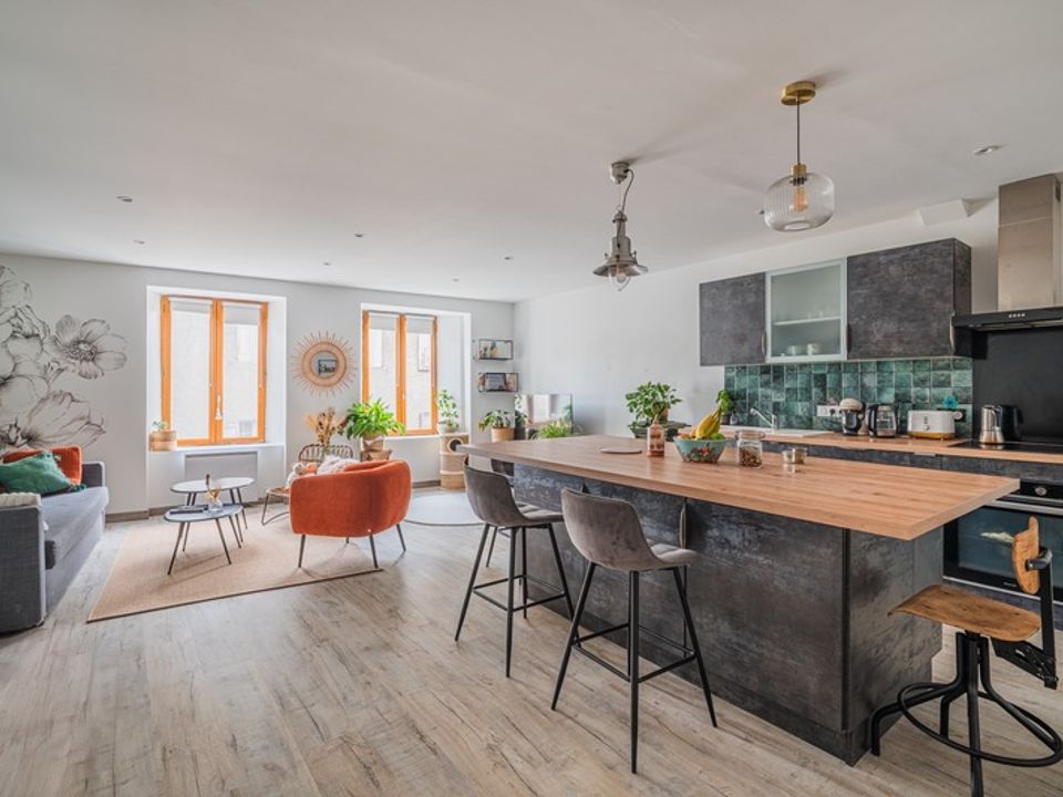 Casa de pueblo en Tullins, Isere - foto 1