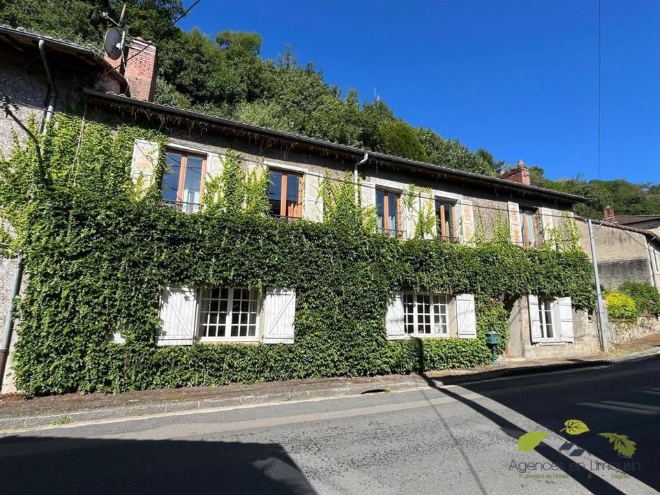 Villa i Saint-Leonard-de-Noblat, Haute-Vienne - foto 2