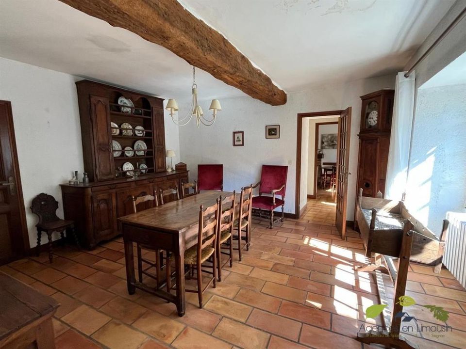 Villa i Saint-Leonard-de-Noblat, Haute-Vienne - foto 5