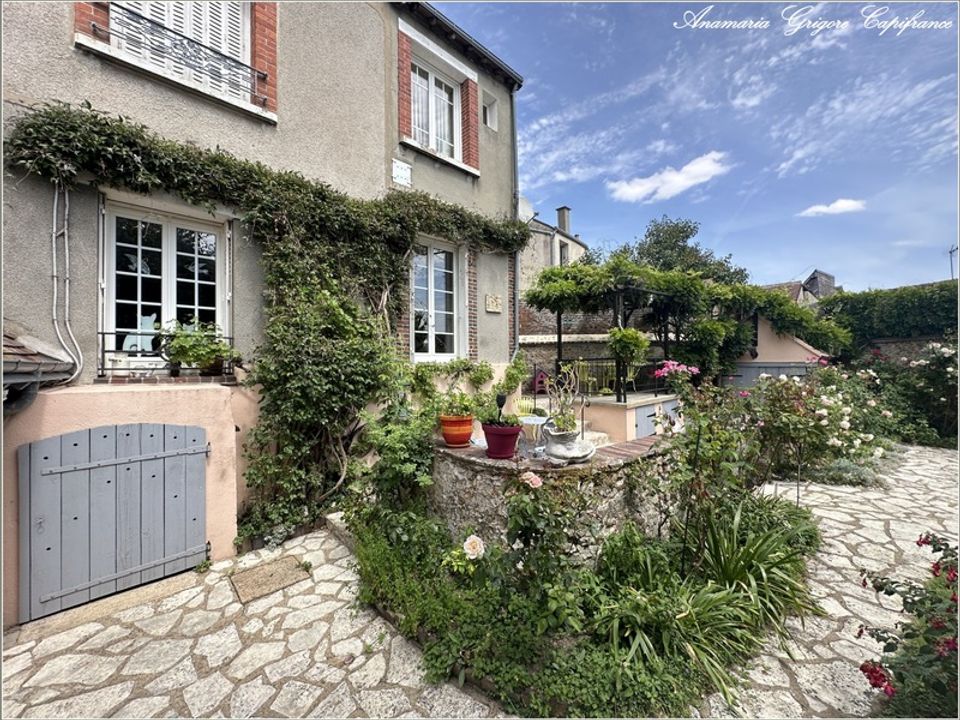 Landsbyhus i Courville-sur-Eure, Eure-et-Loir - bilde 1