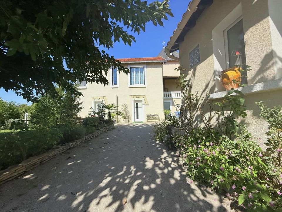 Villa a Lamagdelaine, Lot - foto 1