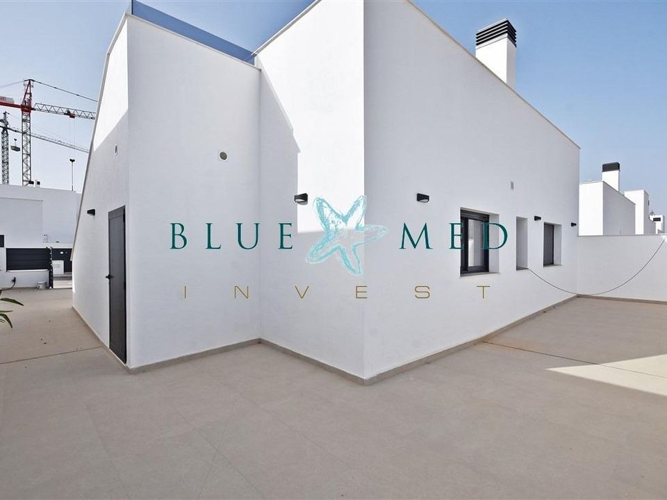 Villa i Condado de Alhama Golf Resort, Murcia - foto 2
