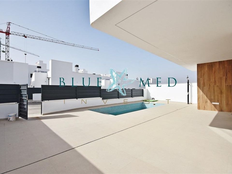 Villa i Condado de Alhama Golf Resort, Murcia - foto 3