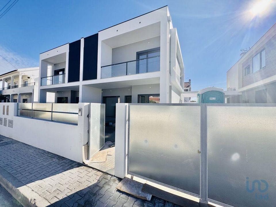 Rækkehus i Seixal, Setubal - foto 1