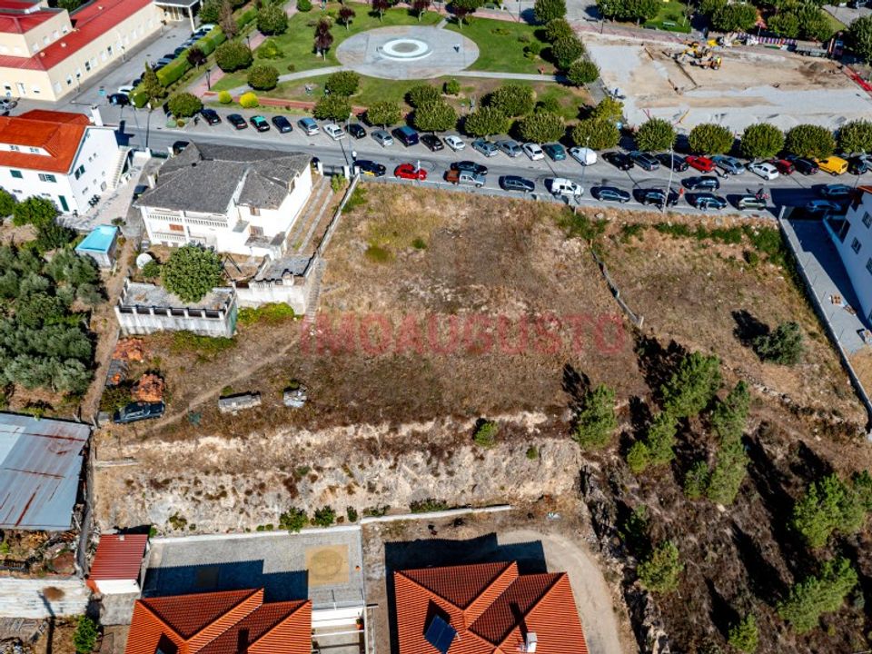 Helårsgrund i Celorico da Beira, Guarda - foto 4