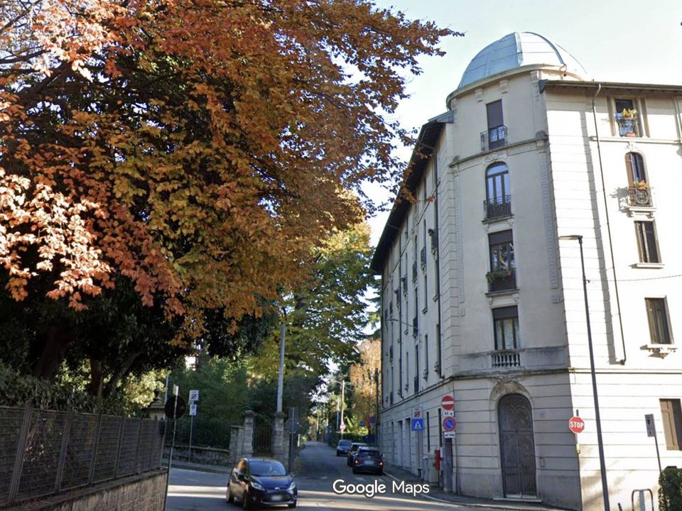 Erhvervsejendom i Varese, Varese - foto 1