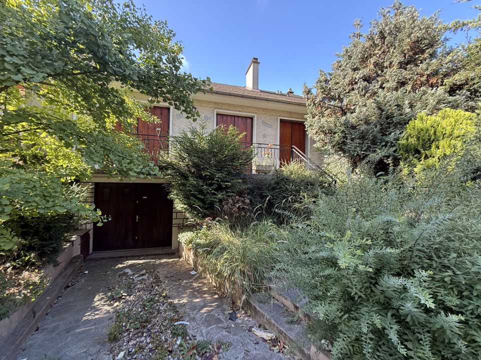 Villa i Blanc-Mesnil, Seine-Saint-Denis - foto 1