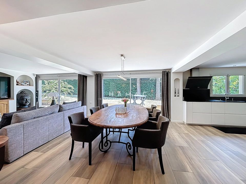 Villa i La Tour-de-Salvagny, Rhone - foto 4
