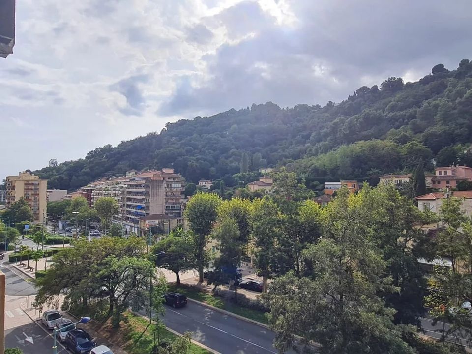 Lejlighed i Menton, Alpes-Maritimes - foto 2