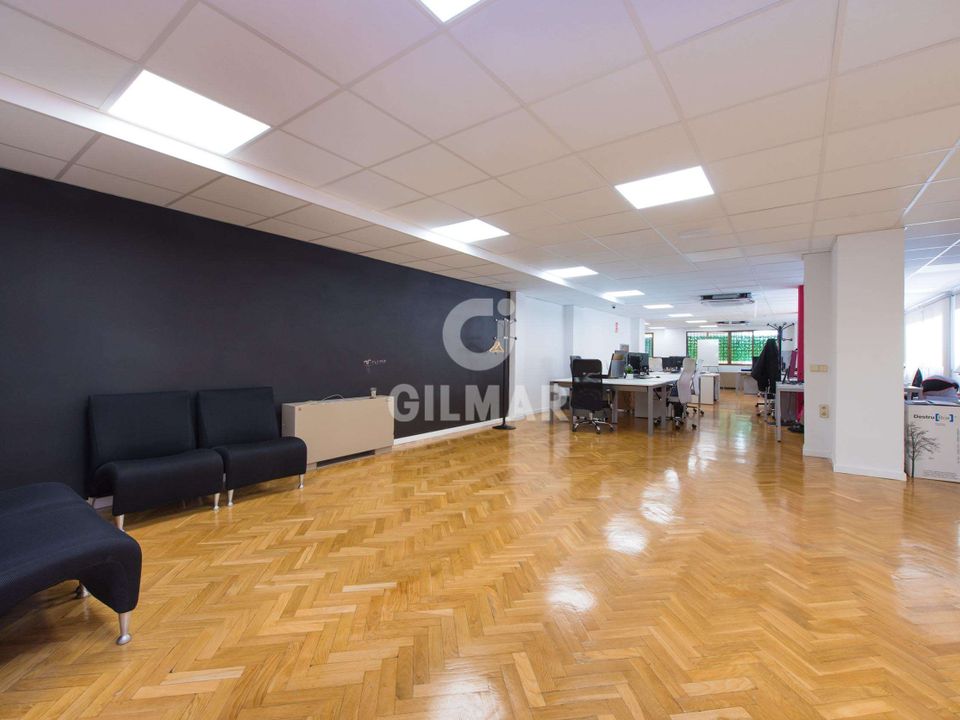 Propriedade comercial em Madrid, Madrid - foto 1