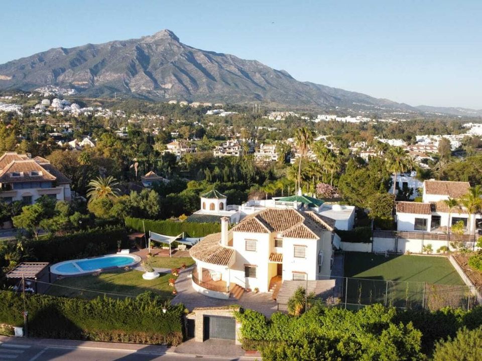 Villa i Marbella, Malaga - foto 1