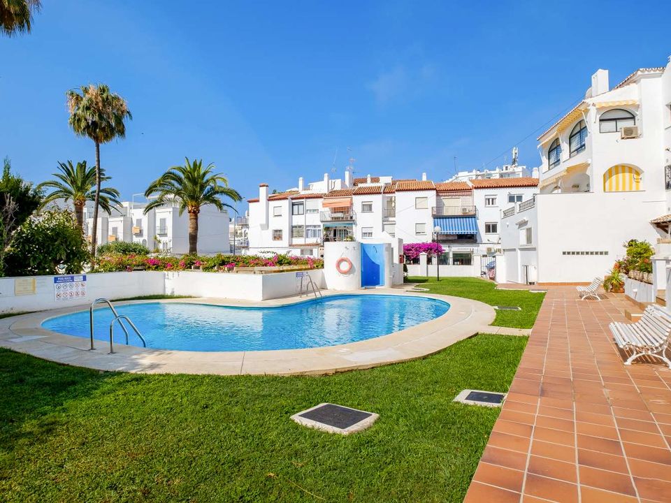 Lejlighed i Nerja, Malaga - foto 1