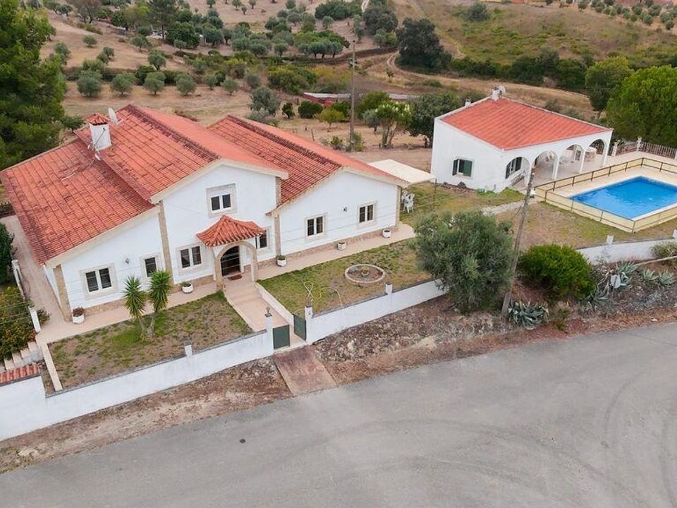 Casa unifamiliar a Santarem, Santarem - foto 1