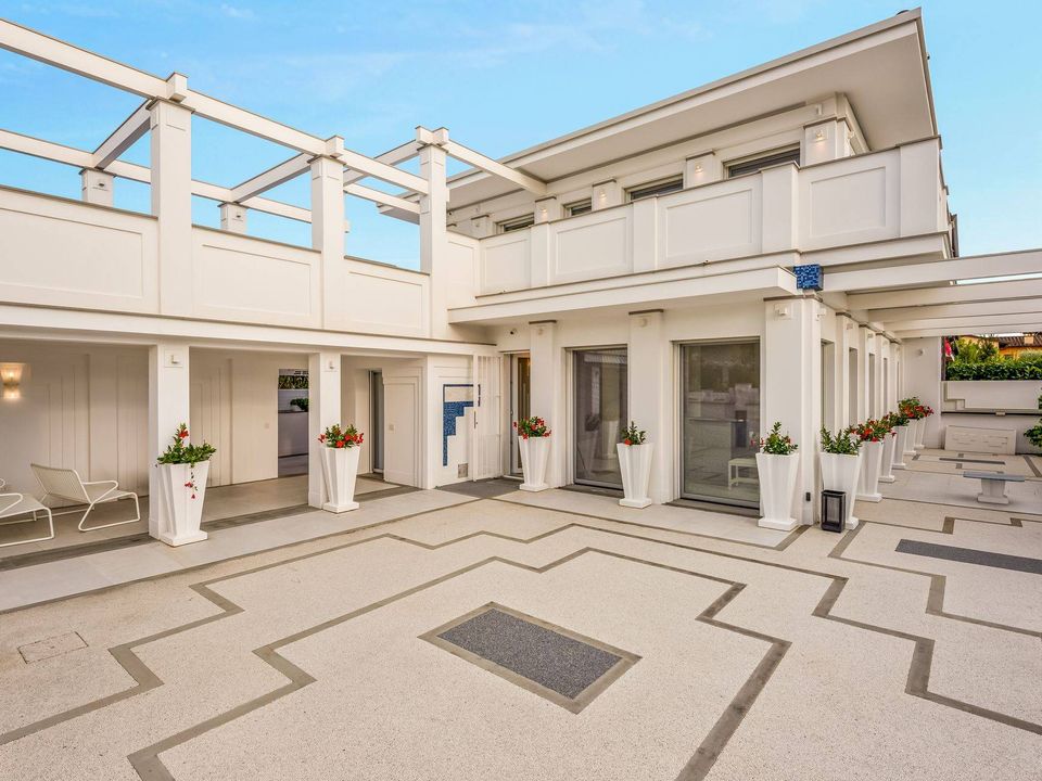 Villa i Forte dei Marmi, Lucca - foto 1