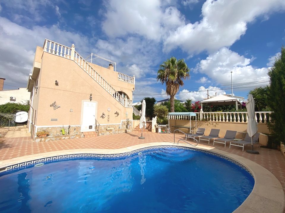 Villa a Ciudad Quesada, Alicante - foto 2