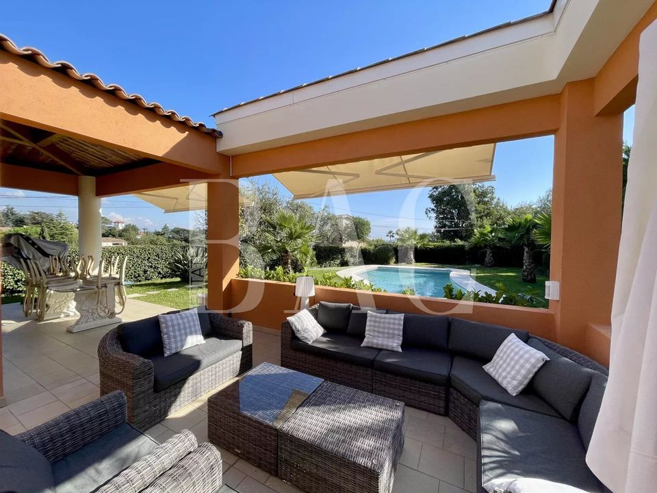 Villa i Mandelieu-la-Napoule, Alpes-Maritimes - foto 4