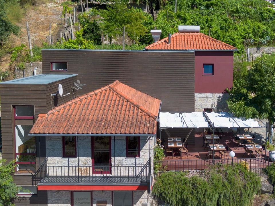 Erhvervsejendom i Amarante, Porto - foto 2