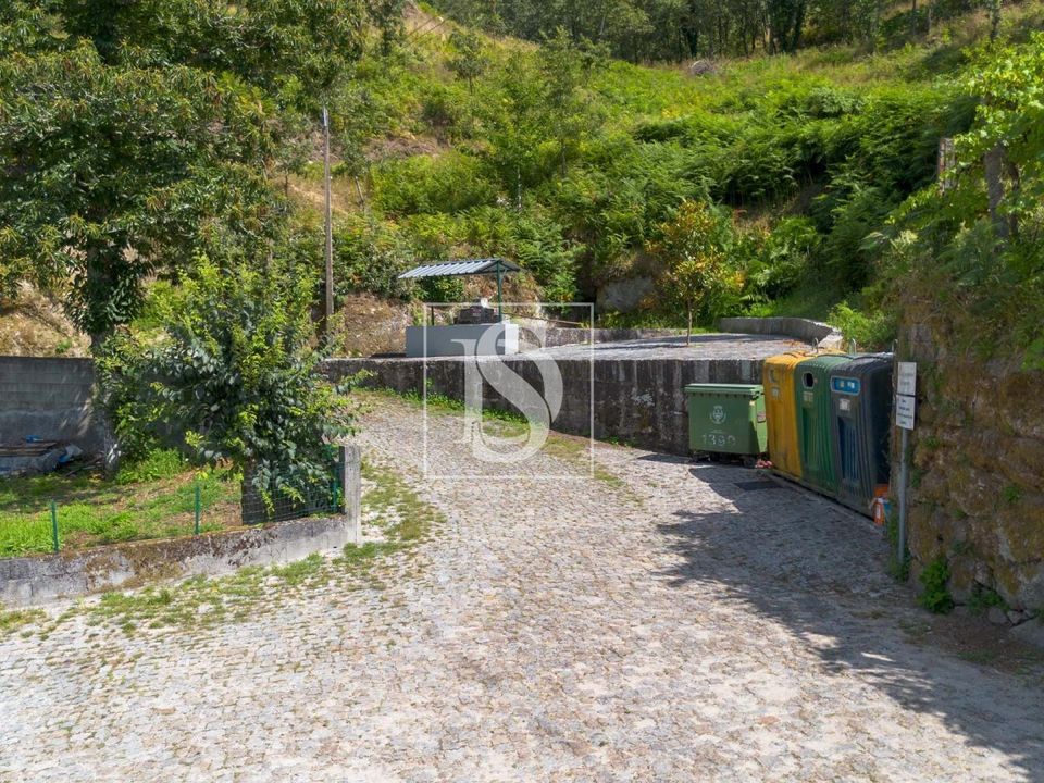 Helårsgrund i Amarante, Porto - foto 2